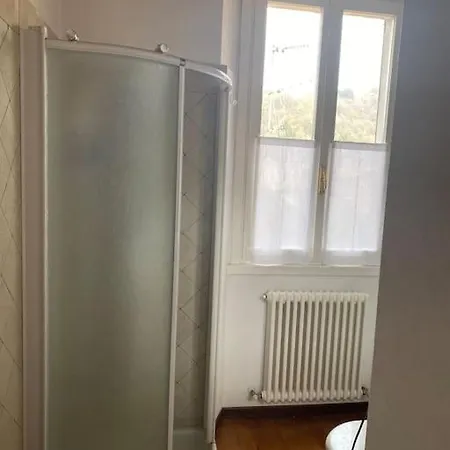 Casa Glicine Incantevole Con Camino Valbrona
