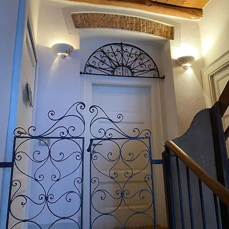 Casa Glicine Incantevole Con Camino דירה Valbrona